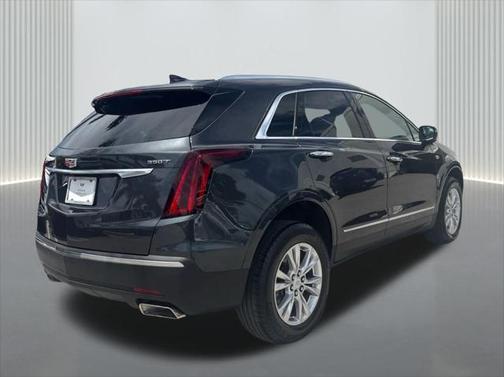 2022 Cadillac XT5 Luxury