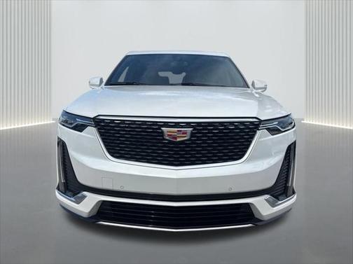2025 Cadillac XT6 Luxury FWD