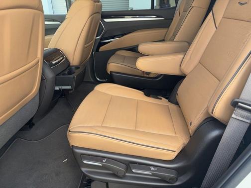 2025 Cadillac Escalade Premium Luxury