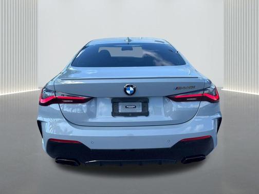 2022 BMW M440 i