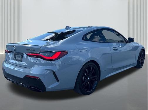 2022 BMW M440 i