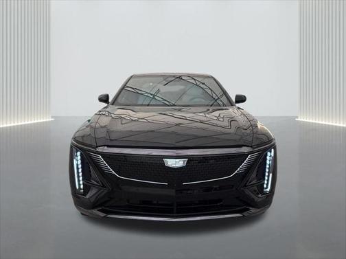 2025 Cadillac LYRIQ Sport w/1SJ