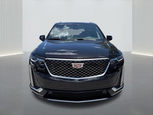 2025 Cadillac XT6 Luxury FWD