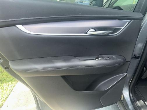 2020 Cadillac XT5 Luxury