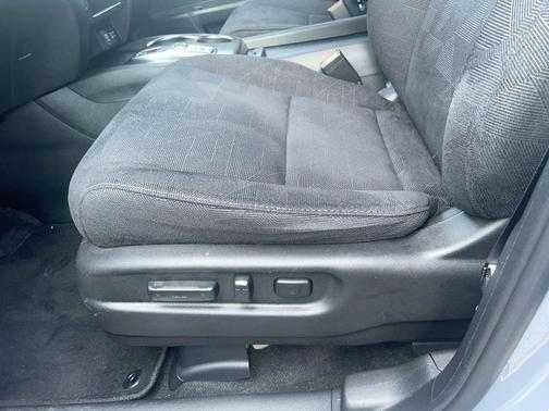 2022 Honda Pilot 2WD Sport