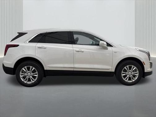 2025 Cadillac XT5 Luxury