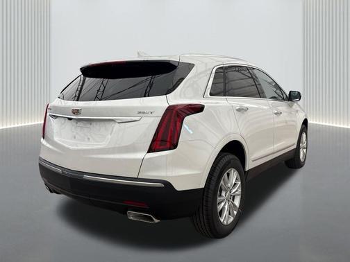 2025 Cadillac XT5 Luxury