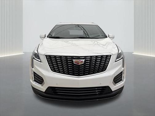 2025 Cadillac XT5 Luxury