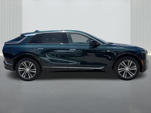2025 Cadillac LYRIQ Luxury w/1SC