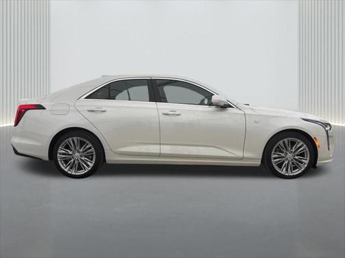 2025 Cadillac CT4 Premium Luxury