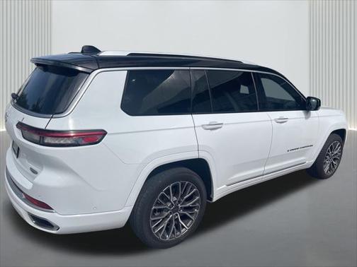 2023 Jeep Grand Cherokee L Summit Reserve