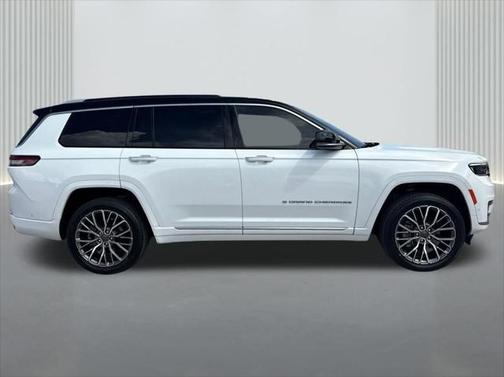 2023 Jeep Grand Cherokee L Summit Reserve