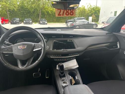 2022 Cadillac XT4 Sport