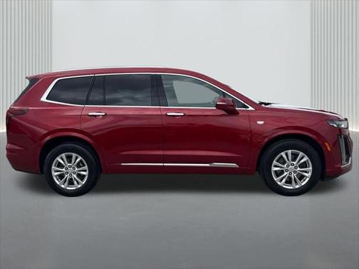 2023 Cadillac XT6 Luxury FWD