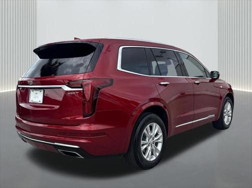 2023 Cadillac XT6 Luxury FWD