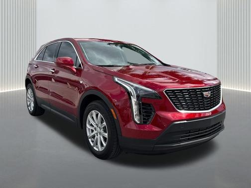 2023 Cadillac XT4 Luxury