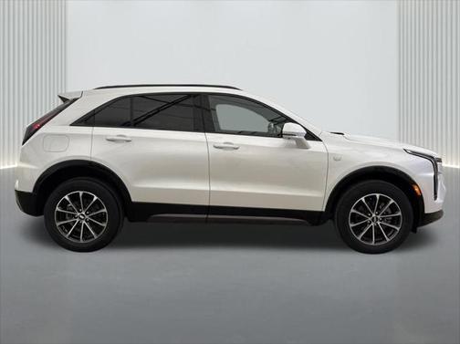 2025 Cadillac XT4 Sport