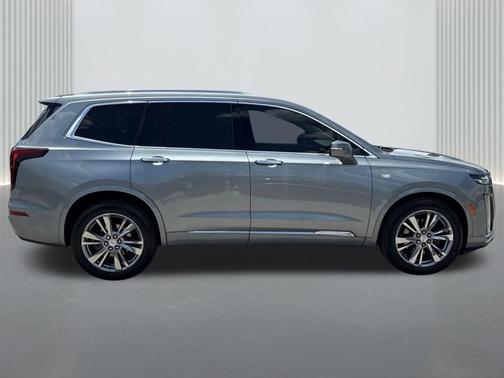 2023 Cadillac XT6 Premium Luxury FWD