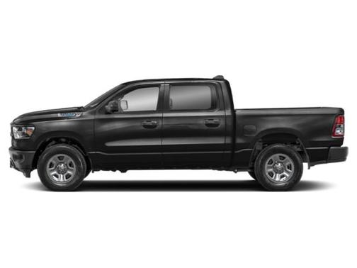 Diamond Black Crystal Pearlcoat 2023 RAM 1500 Tradesman