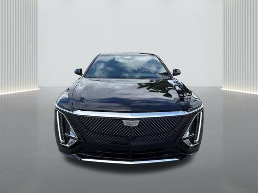 Stellar Black Metallic 2026 Cadillac LYRIQ Premium Luxury
