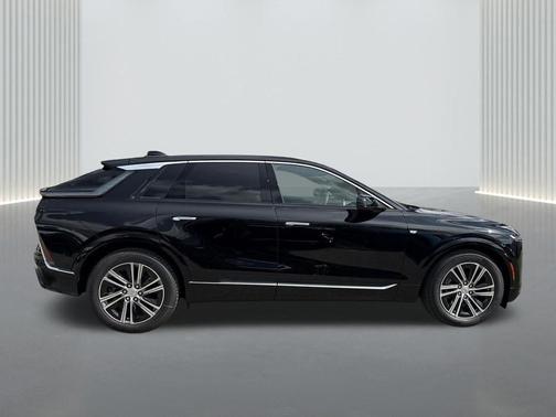 Stellar Black Metallic 2026 Cadillac LYRIQ Premium Luxury