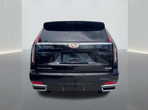 2023 Cadillac Escalade ESV Luxury