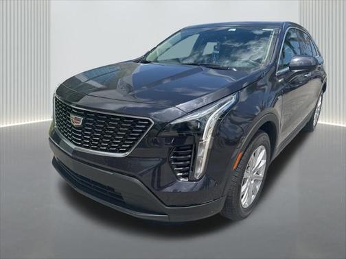 2023 Cadillac XT4 Luxury