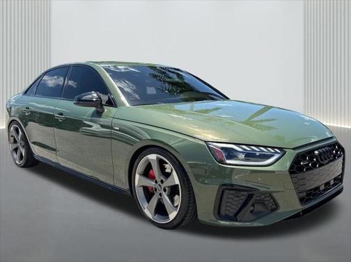 2023 Audi A4 45 S line Premium Plus