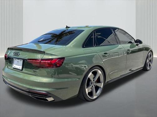 2023 Audi A4 45 S line Premium Plus