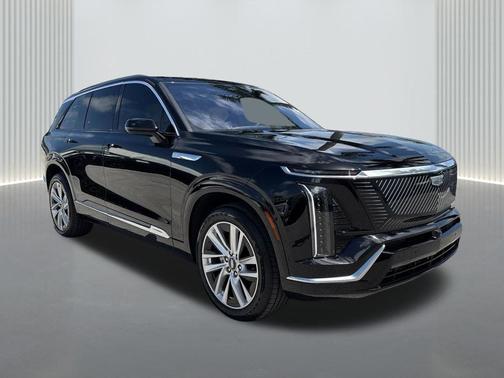Stellar Black Metallic 2026 Cadillac VISTIQ Luxury