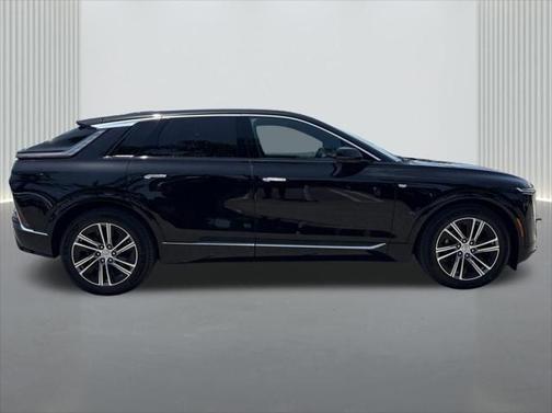 2025 Cadillac LYRIQ Luxury w/1SC