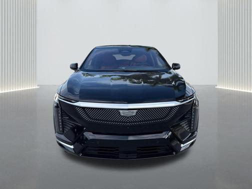 2025 Cadillac OPTIQ Luxury 2 AWD