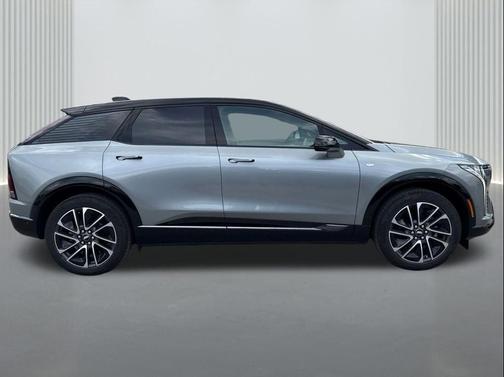 2025 Cadillac OPTIQ Sport 1 AWD
