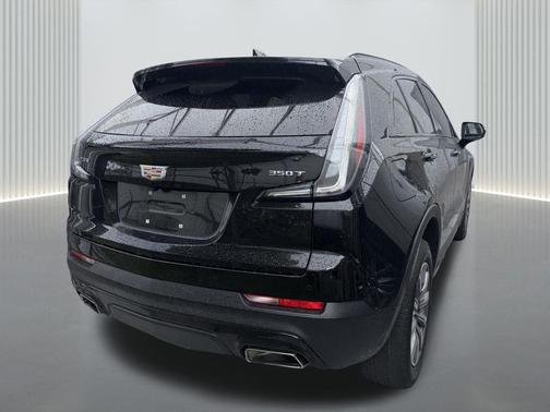 Stellar Black Metallic 2023 Cadillac XT4 Sport