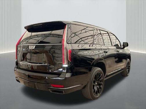 2023 Cadillac Escalade Sport