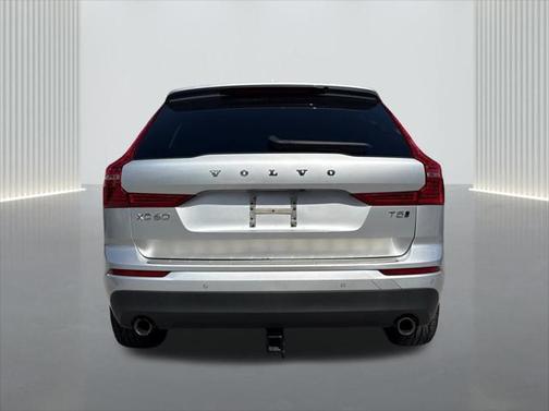 2019 Volvo XC60 T5 Momentum