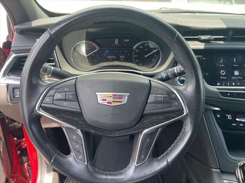 2021 Cadillac XT5 Premium Luxury