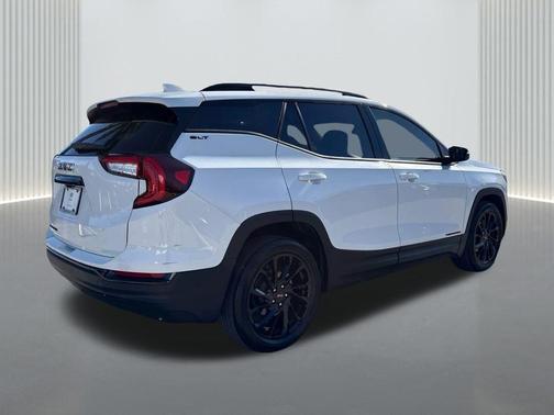 Summit White 2023 GMC Terrain SLT