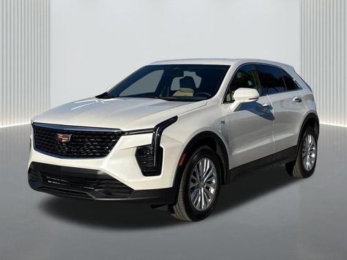 2024 Cadillac XT4 Luxury