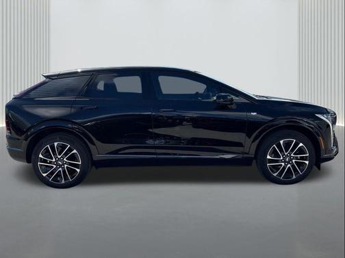 2025 Cadillac OPTIQ Sport 1 AWD