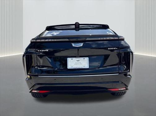 2025 Cadillac LYRIQ Luxury w/1SC
