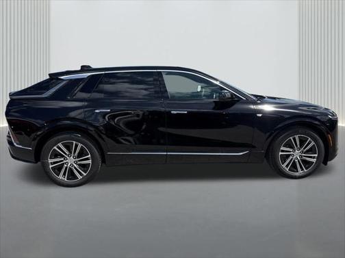 2025 Cadillac LYRIQ Luxury w/1SC