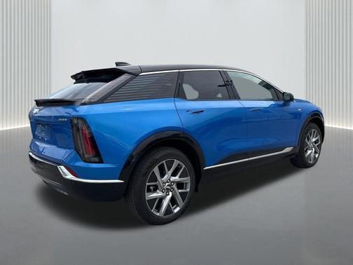Coastal Blue Metallic 2026 Cadillac OPTIQ Luxury