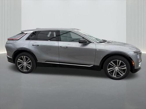 2025 Cadillac LYRIQ Luxury w/1SC
