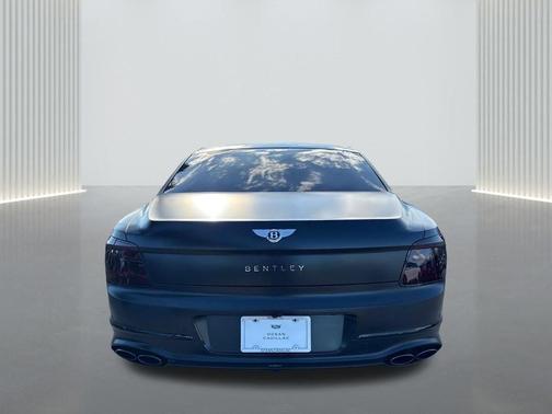 2023 Bentley Flying Spur V8