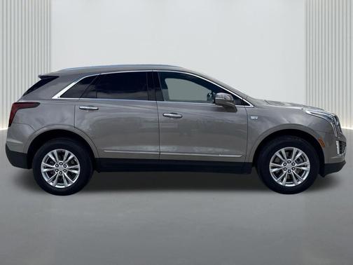 2022 Cadillac XT5 Luxury