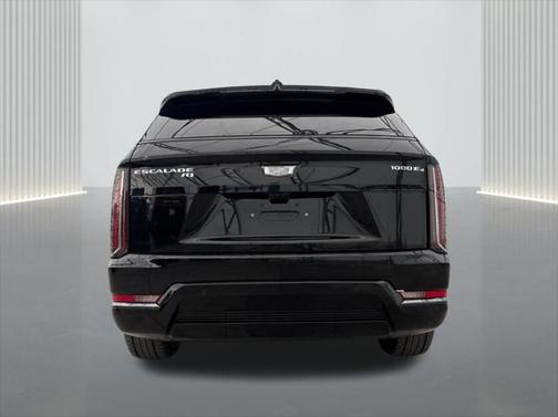 2025 Cadillac Escalade IQ Sport 1