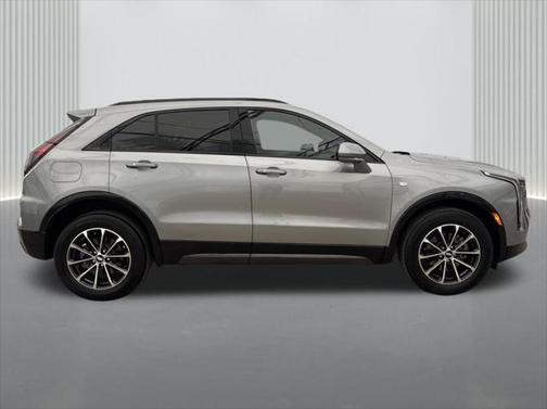 2025 Cadillac XT4 Sport