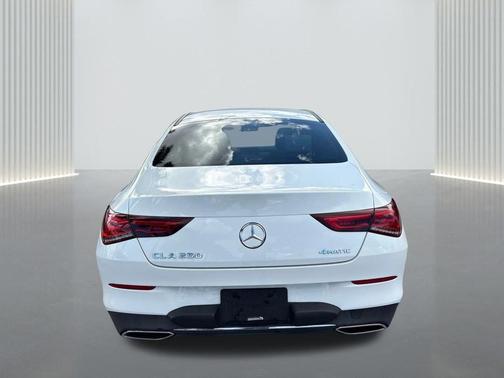 2022 Mercedes-Benz CLA 250 4MATIC