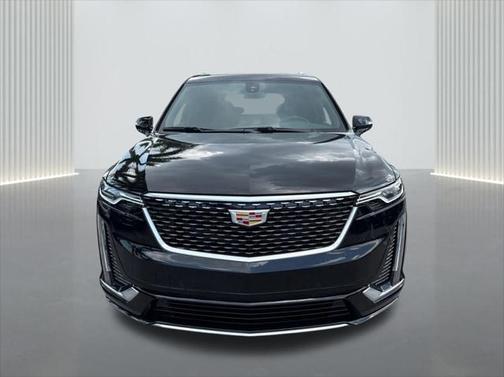 2025 Cadillac XT6 Luxury FWD